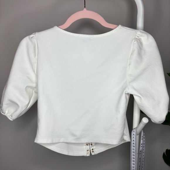 2/15$ 🍒 Fashion Nova White Puff Sleeve Fitted Blouse - Picture 6 of 7